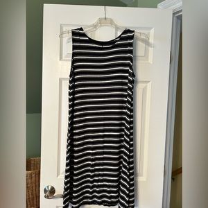 AVA AND VIV Black and white maxi striped tank dress